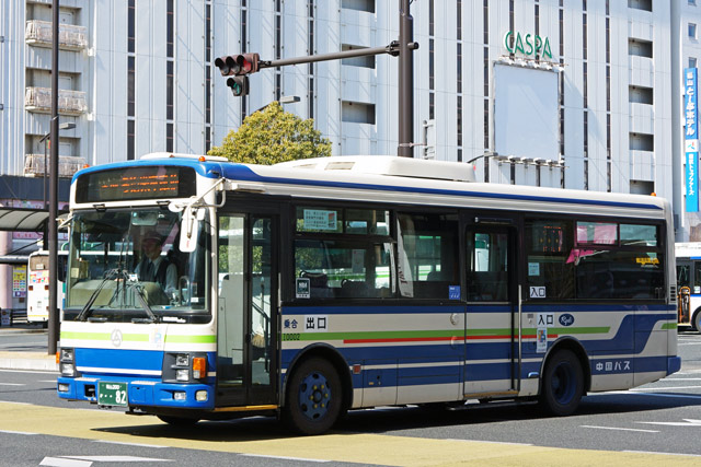 R200 82