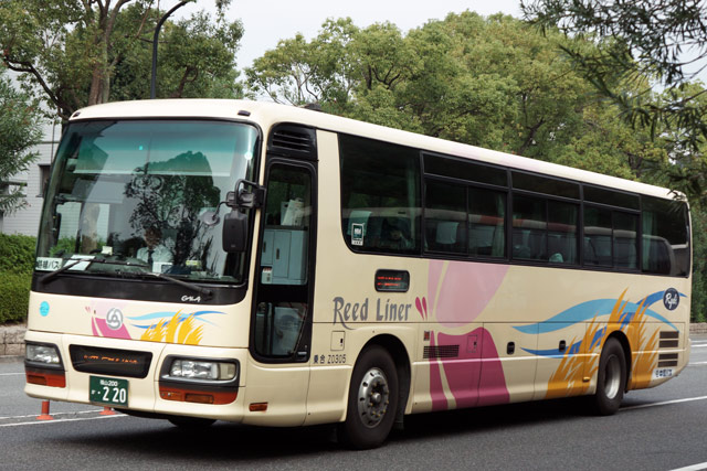 R200 220@[hCi[