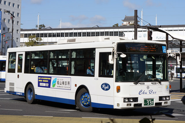 R200 597