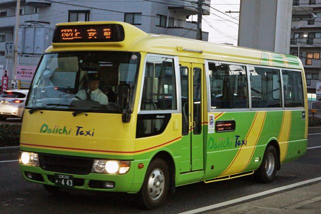 L200 443