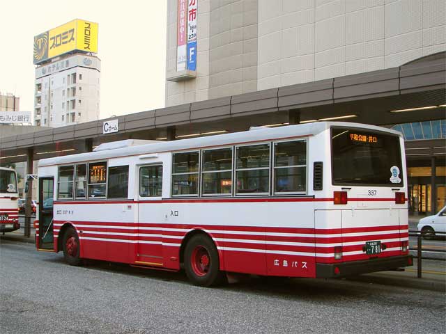 L200 781@납