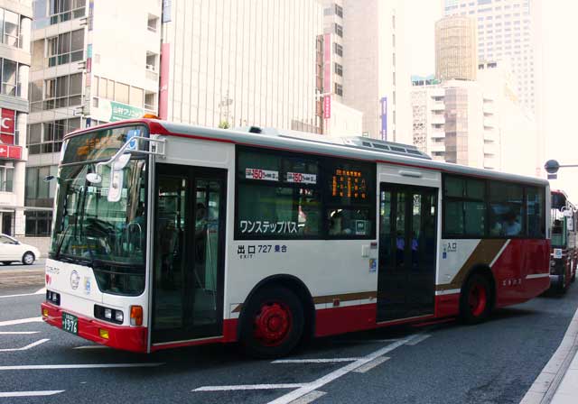 L200 1376