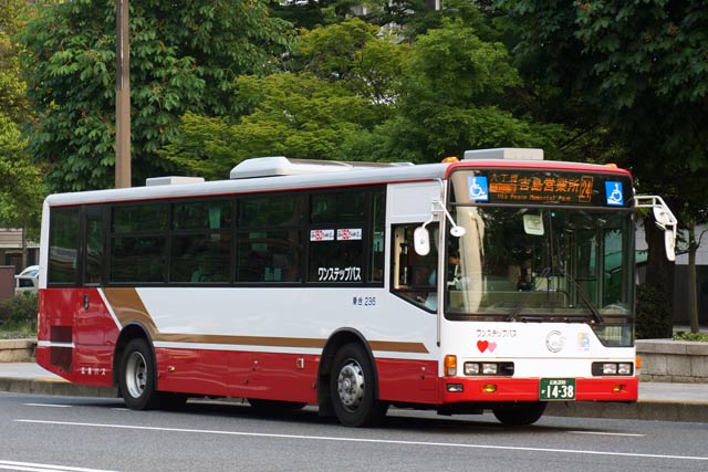 L200 1438