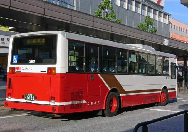 L200 1439@납