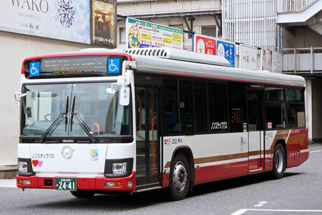 L200 2441