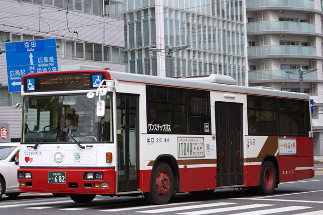 L200 682@O