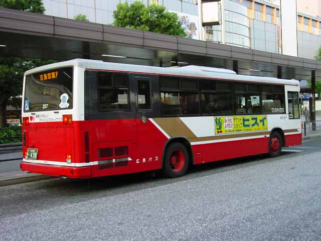 L200 498@납