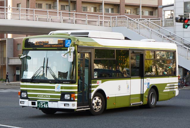 L200 1546