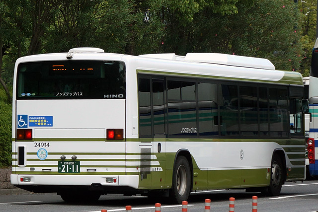 L200 2111