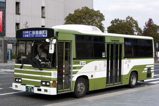 L200 216