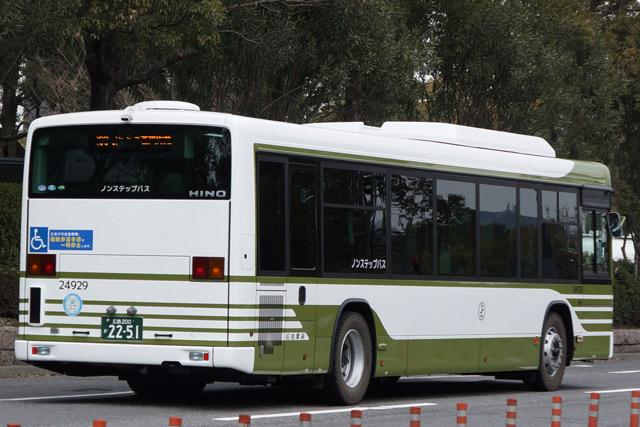 L200 2251