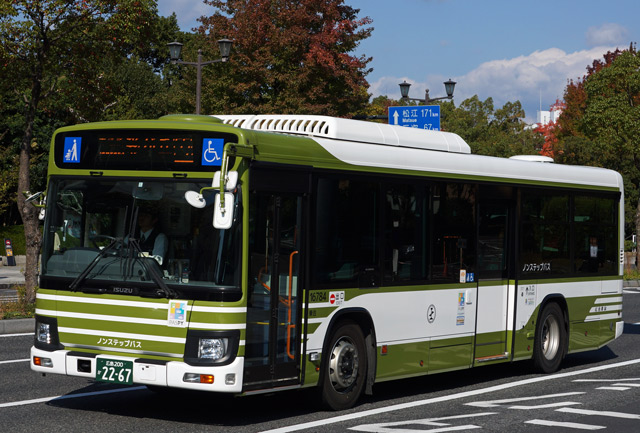 L200 2267