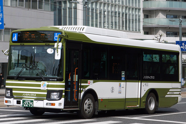 L200 2275
