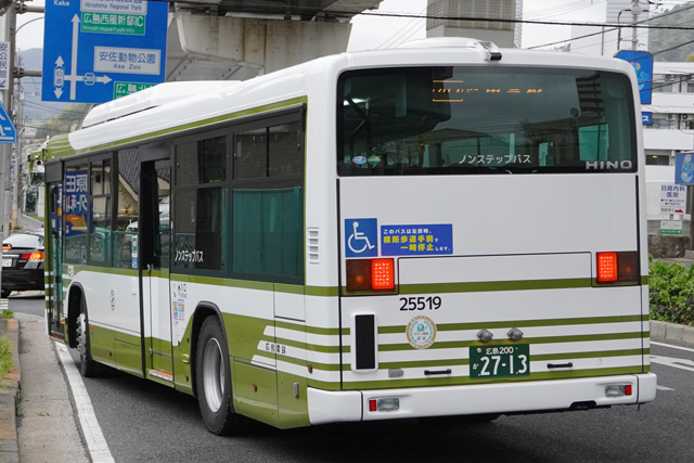 L200 2713
