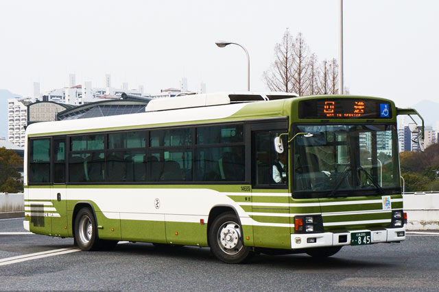 L200 845