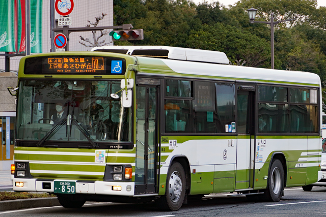 L200 850