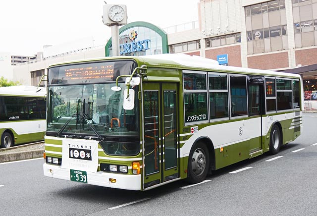 L200 939@LdF