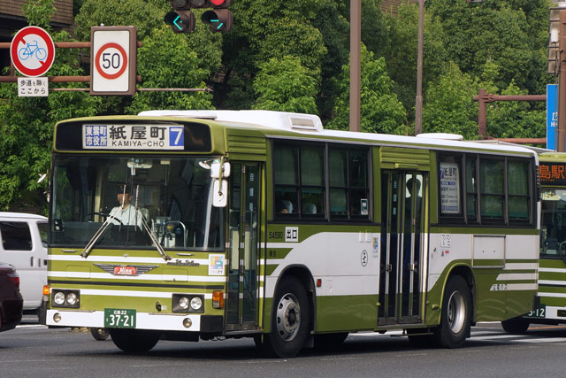 L22 3721