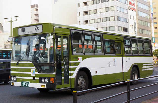 L22 3943@LdF