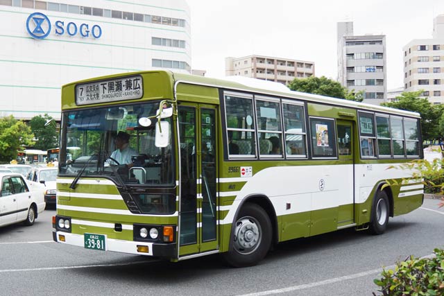L22 3981@LdF