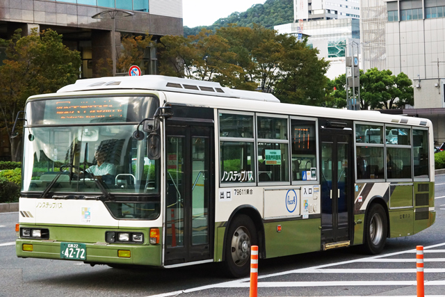 L22 4272