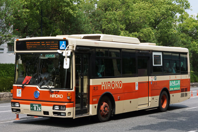 L200 826