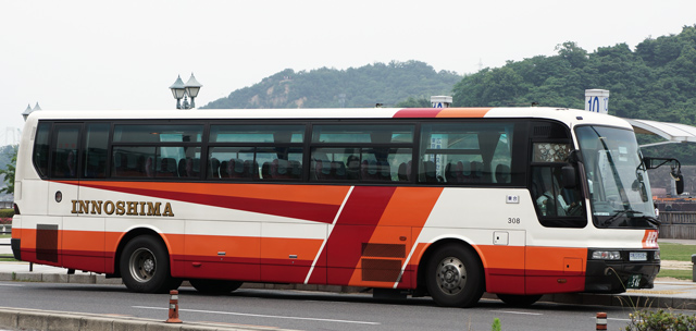 R200 546