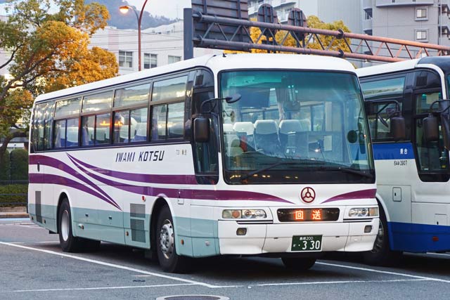 200 330