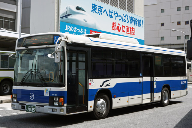 L200 2085