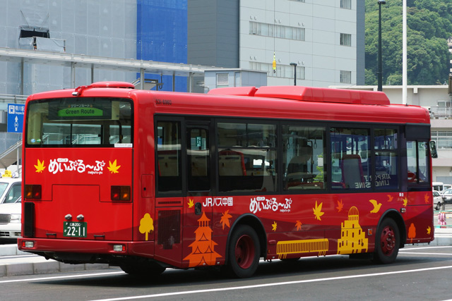 L200 2211