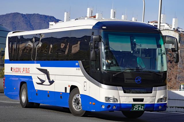 L200 2562