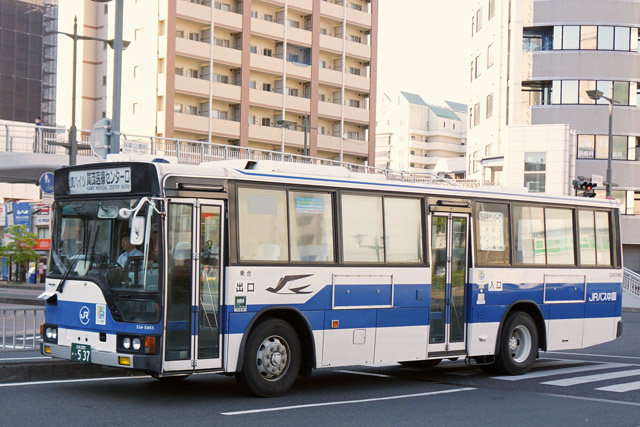 L200 537