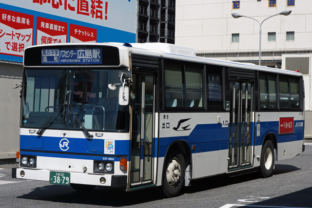 L22 3879