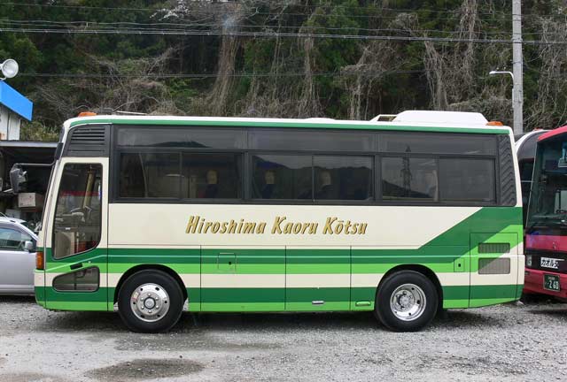 L200 228