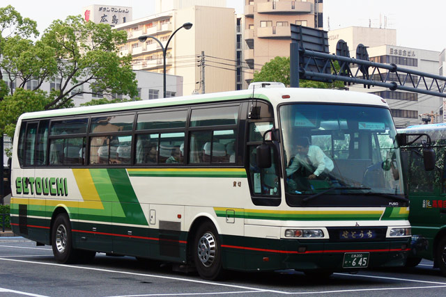 L200 645
