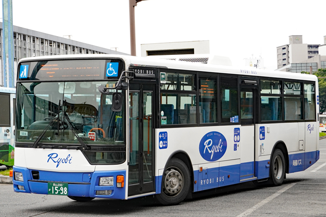 R200 1598
