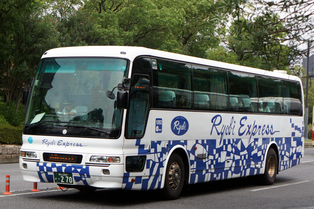 R200 270@TTCi[