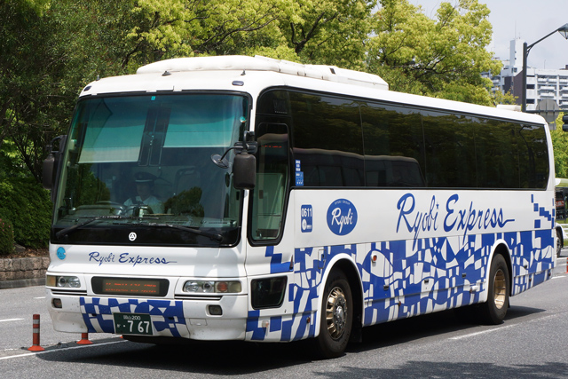 R200 767@TTCi[