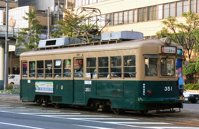 351