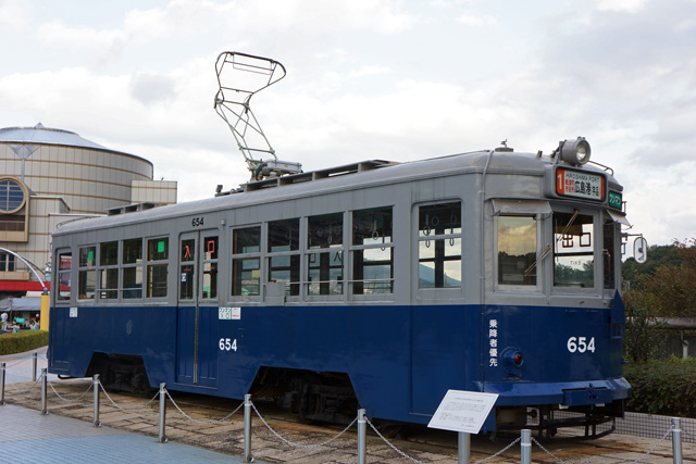 ６５４号　すっかり景色に溶け込んでいます