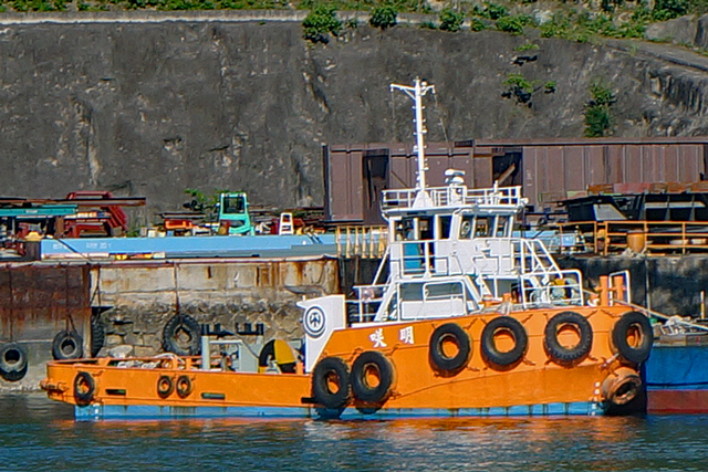 {Y-00 73@EO