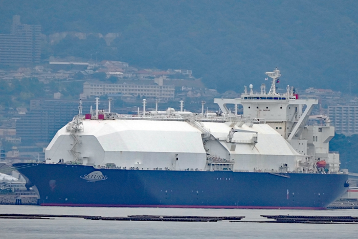 LNG SATURN@O