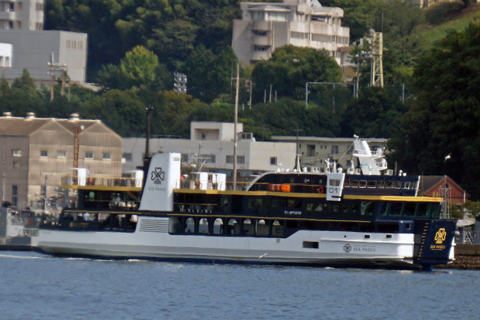 シーパセオ(SEA PASEO)　右舷