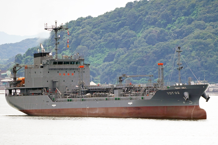 YOT02@EO